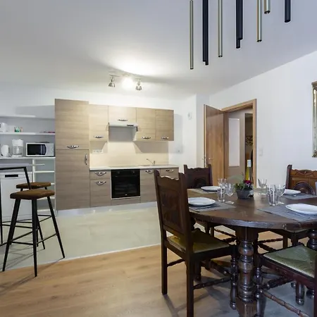 Le Rhenanus Jacques Taurellus - Duplex Au Calme - Centre - Parking Gratuit *